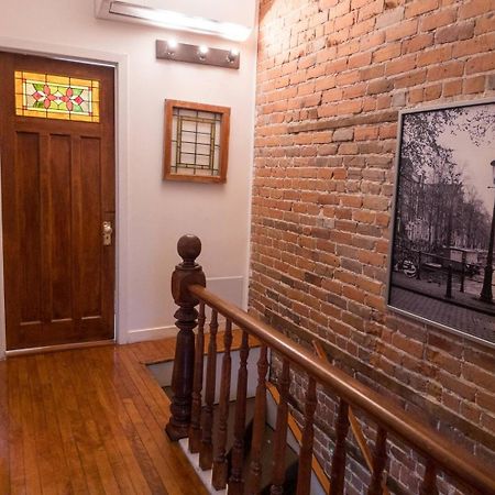 Perfect For Groups Big Livingroom 2 Backyard 3Br Montreal Zewnętrze zdjęcie