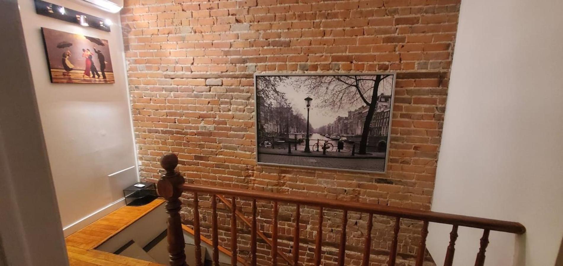 Perfect For Groups Big Livingroom 2 Backyard 3Br Montreal Zewnętrze zdjęcie